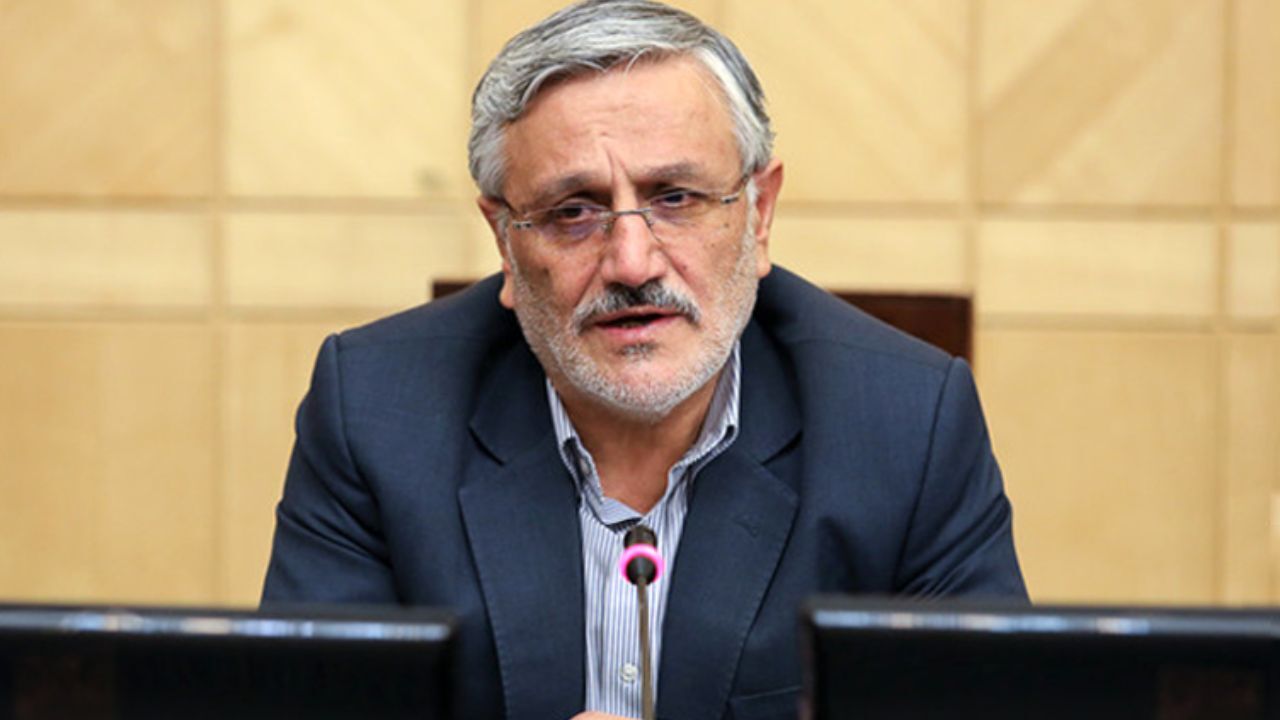 توزیع شبنامه علیه روحانی در صحن یک سناریوی از پیش تعیین شده بود/ رئیس‌جمهوری دست روی نقطه حساسی گذاشته است