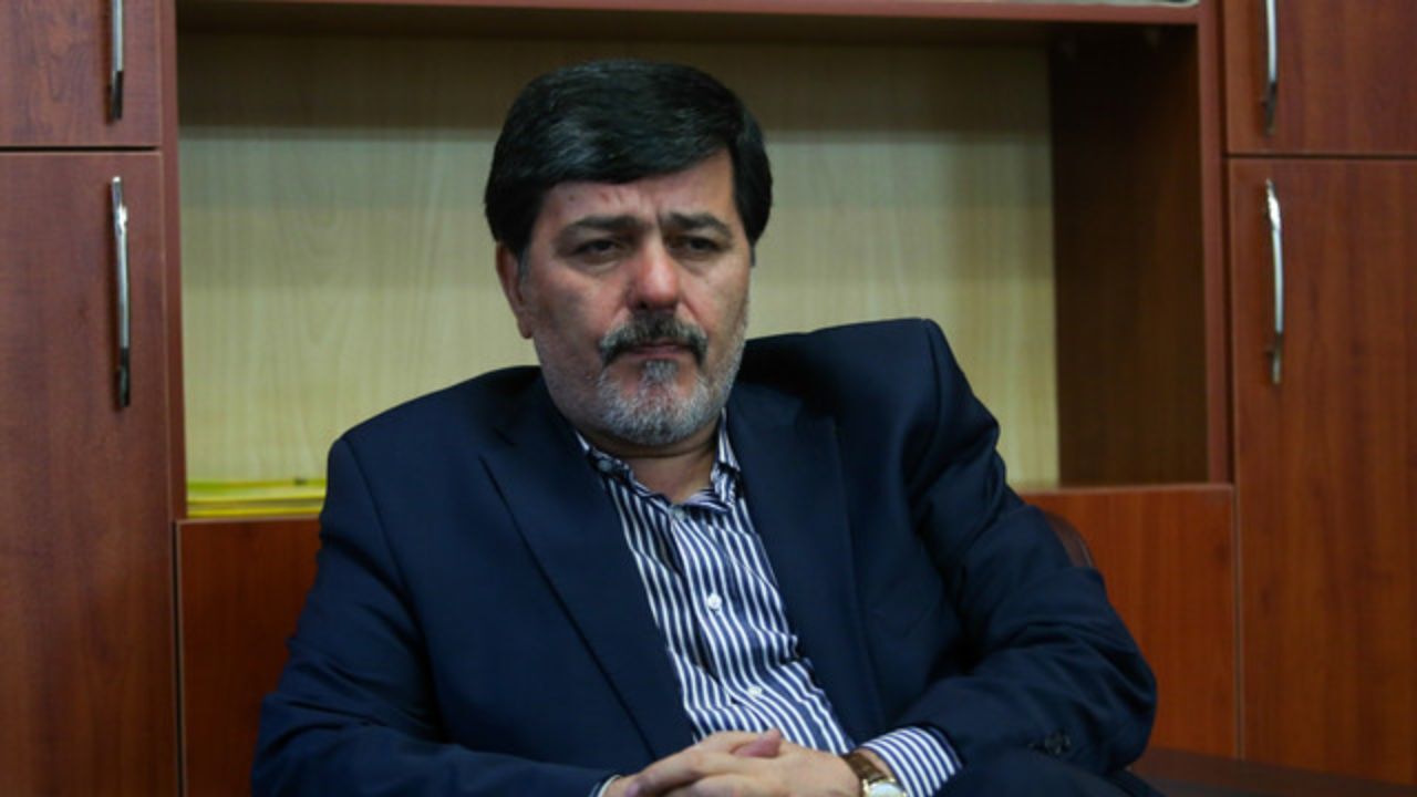 رئیس‌جمهور از مردم عذرخواهی کند/ اتفاق پرهزینه‌ای به کشور تحمیل شد/ روحانی باید اعتماد آسیب‌دیده‌ مردم را نسبت به خود و دولت ترمیم کند/ لازمه پیشبرد اهداف روحانی ترمیم اعتماد عمومی است/ مشارکت در انتخابات به شدت پایین خواهد آمد/ مشارکت پایین، ورود مخالفان