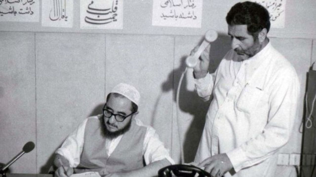 پاسخ هاشمی‌رفسنجانی به اصرار خلخالی برای نخست‌وزیر شدن: من خودم قبولت ندارم!