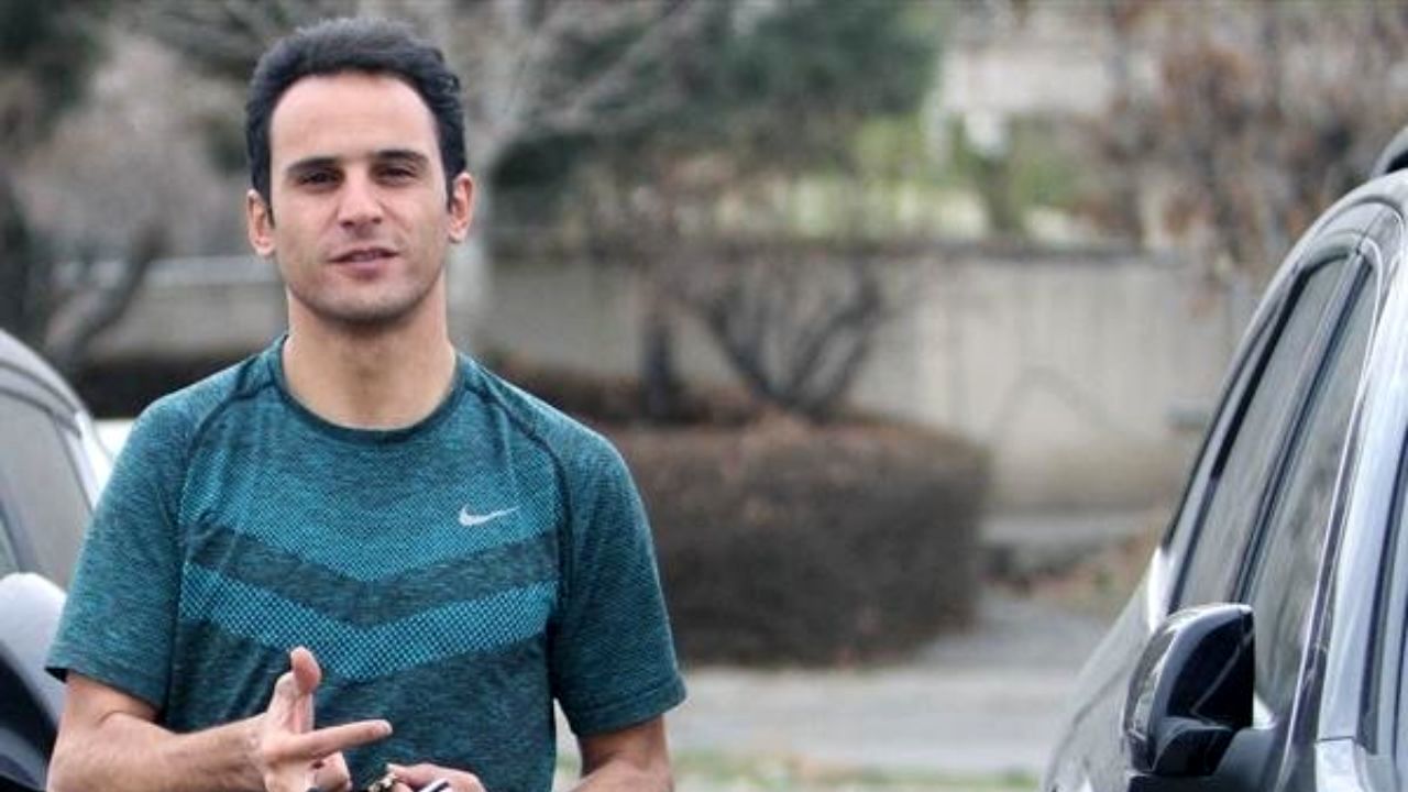آبی‌ها باید در نیم‌فصل چند بازیکن خوب بگیرند/ از زندگی افتاده‌ام/ با این روند استقلال قهرمان است