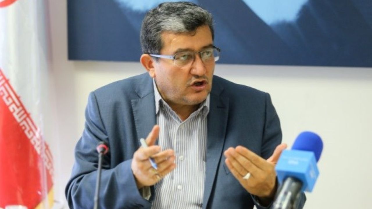 تعداد امضاهای طرح استیضاح وزیر نفت به بیش از 70 نفر رسید/ نقد نمایندگان به کارایی وزرای اقتصادی دولت و عدم صداقت در عملکرد مرتبط با معیشت مردم است