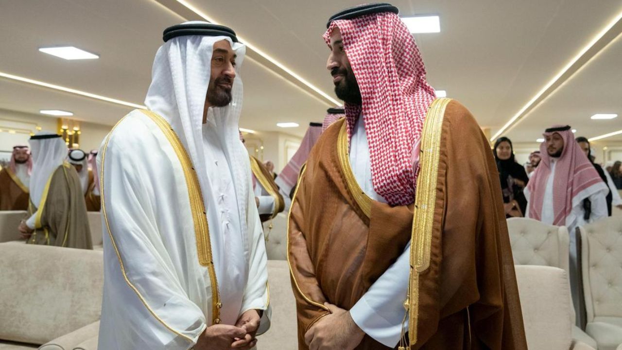 الاخبار: «بن زائد» درصدد تغییر استراتژی «بن سلمان» درباره ایران است