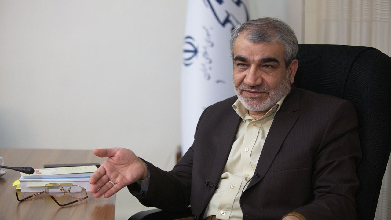 طعنه کدخدایی به انتقاد حجتی کرمانی از شورای نگهبان