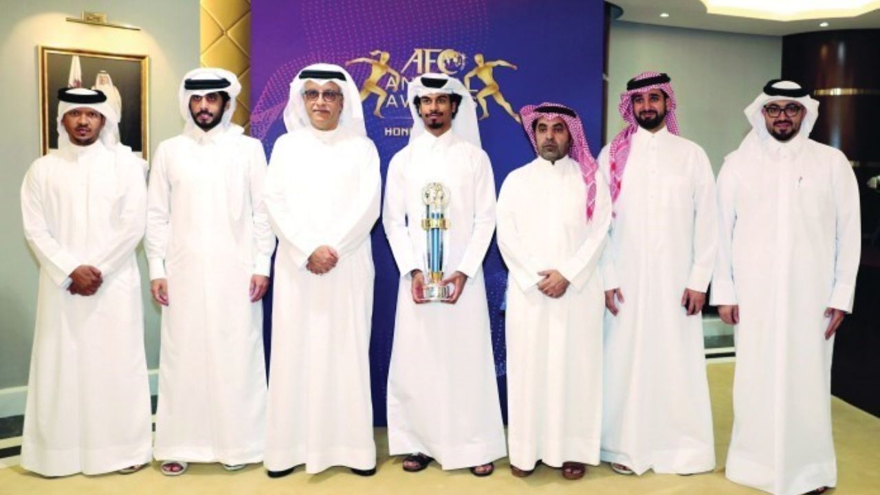 اقدام عجیب AFC؛ شیخ سلمان جایزه عفیف را به دوحه آورد!