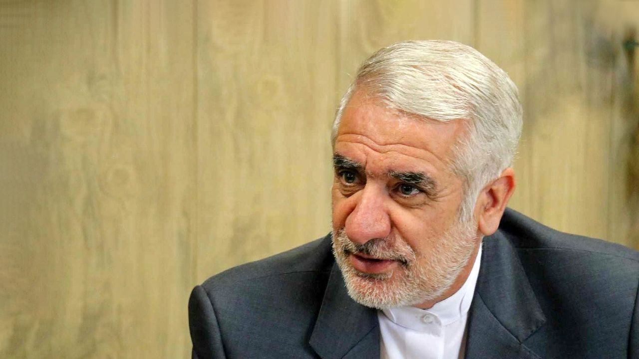 سفر روحانی به ژاپن دارای برکات مثبتی است/ آبه شینزو به دنبال برقراری تعادل بین روابط «ژاپن و ایران و آمریکا»ست / ژاپن و فرانسه طی رقابت در سازمان ملل به دنبال میانجیگری بین ایران و آمریکا بودند/ ژاپن به دنبال تامین نفت در شرایط امن از تنگه هرمز است