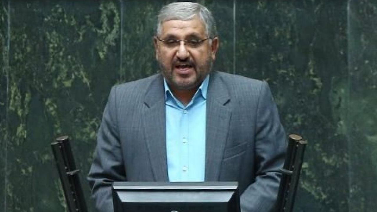 مردم مناطق زلزله‌زده تحت فشار مضاعف هستند