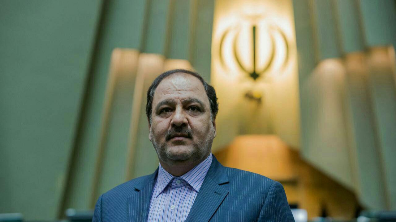 شکل‌گیری دو قطبی اصولگرایی - اصلاح‌طلبی در انتخابات آینده مجلس مقدور نیست