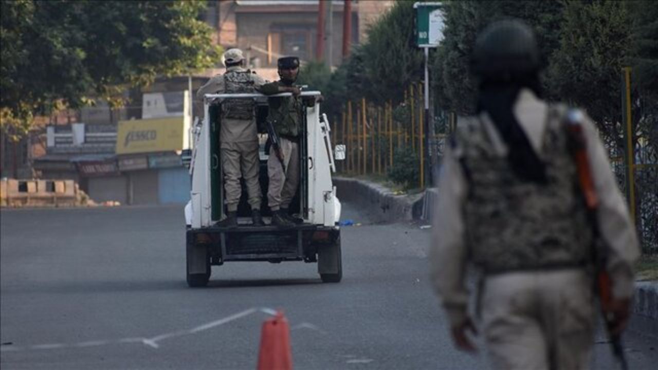 کشته شدن 3 سرباز پاکستانی و هندی در تبادل آتش در مرز کشمیر