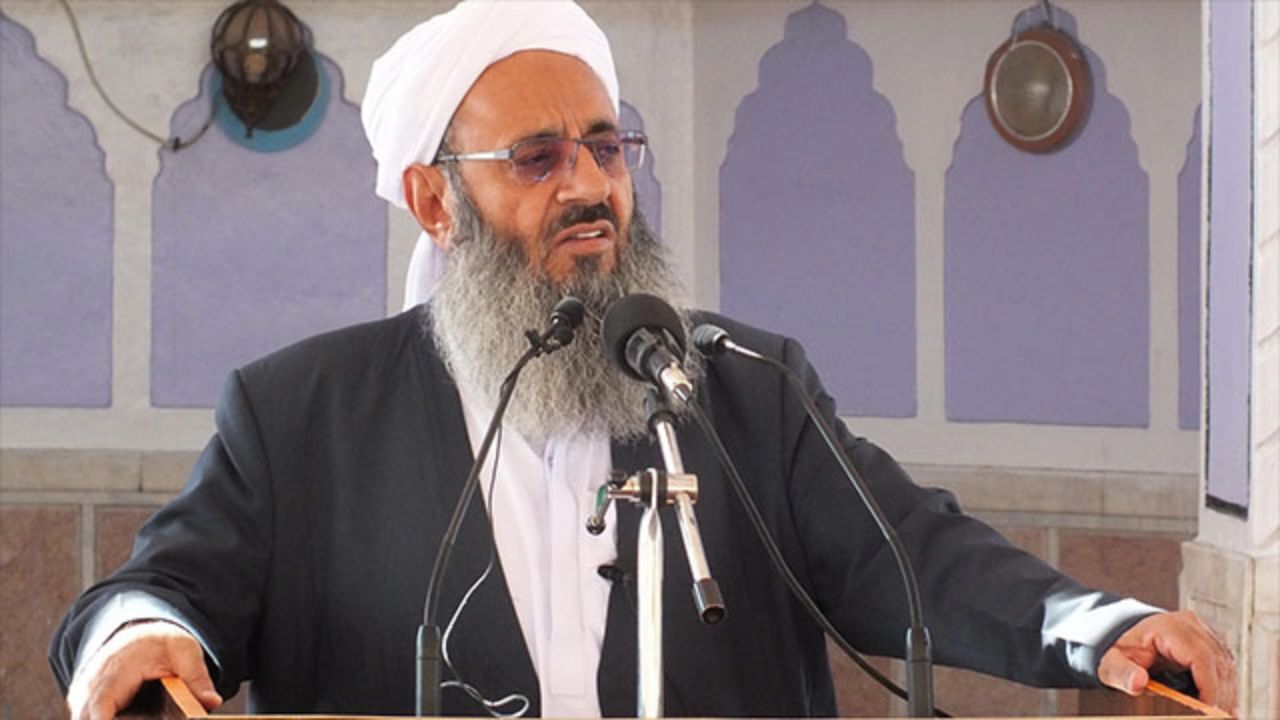 مولوی عبدالحمید اسماعیل زهی ترور سردار قاسم سلیمانی را محکوم کرد