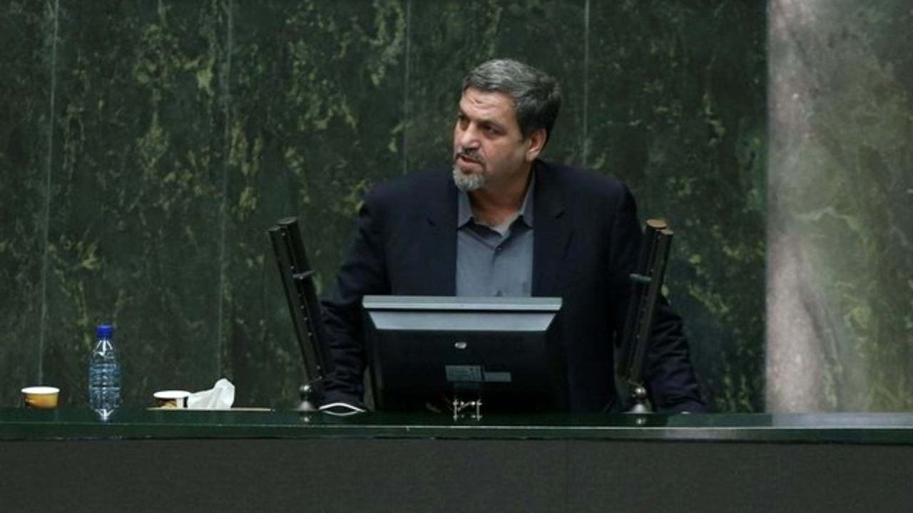 کواکبیان از عدم برگزاری جلسه غیرعلنی در مورد شهادت سپهبد سلیمانی انتقاد کرد