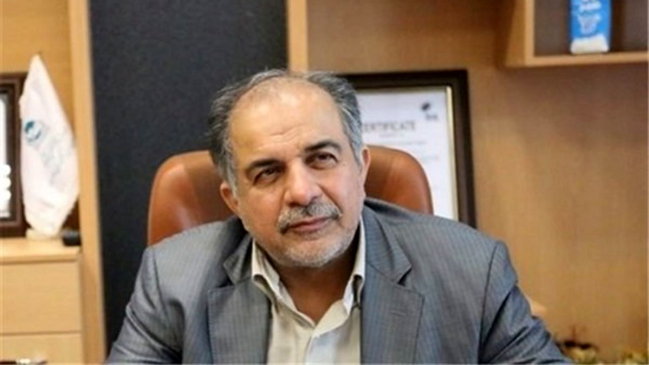برداشت 48 میلیارد دلار از صندوق توسعه برای پروژه‌های بنگاه‌های خصوصی/ شرکت‌هایی که توان صادراتی ندارند، از محل ارز نیمایی قسط بدهند/ به هیچ وجه برداشت سفارشی نداریم