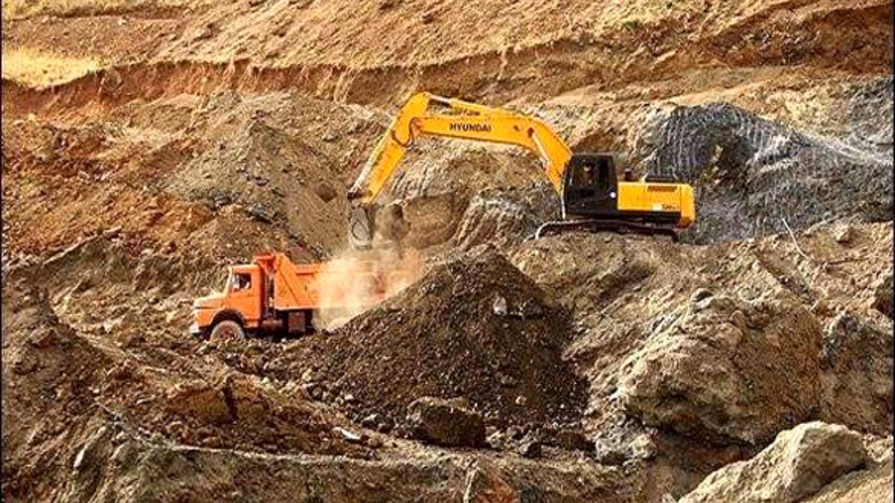 ایران یک درصد از ذخایر معدنی خود را استخراج می‌کند