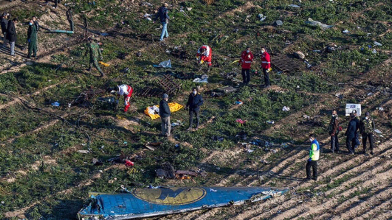 مستندات متقن رد ادعای برخورد موشک به هواپیمای بویینگ 737 موجود است