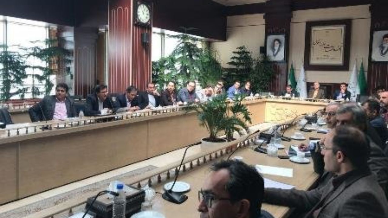 برگزاری جلسه کارگروه کاهش آلودگی هوا در هفته پاک
