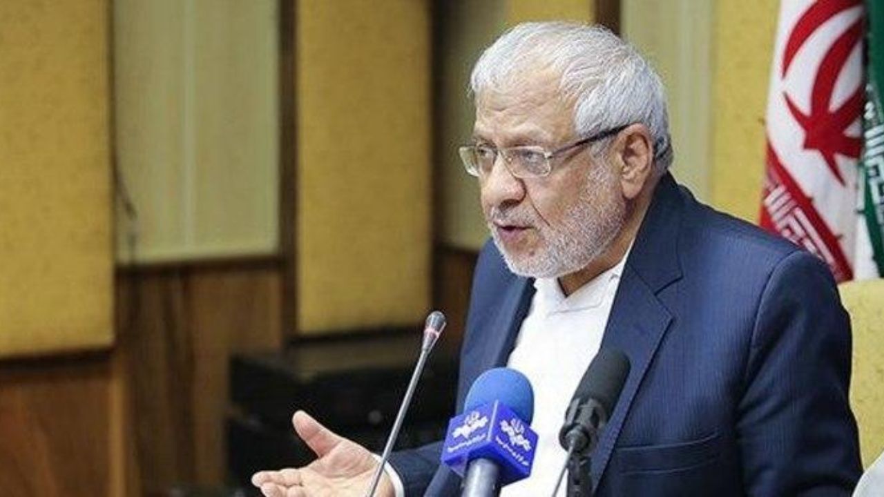 از استقلال و عزت ایران عصبانی هستند/ فتنه دشمنان علیه سپاه به جایی نمی‌رسد/ حق دخالت در ایران را ندارند