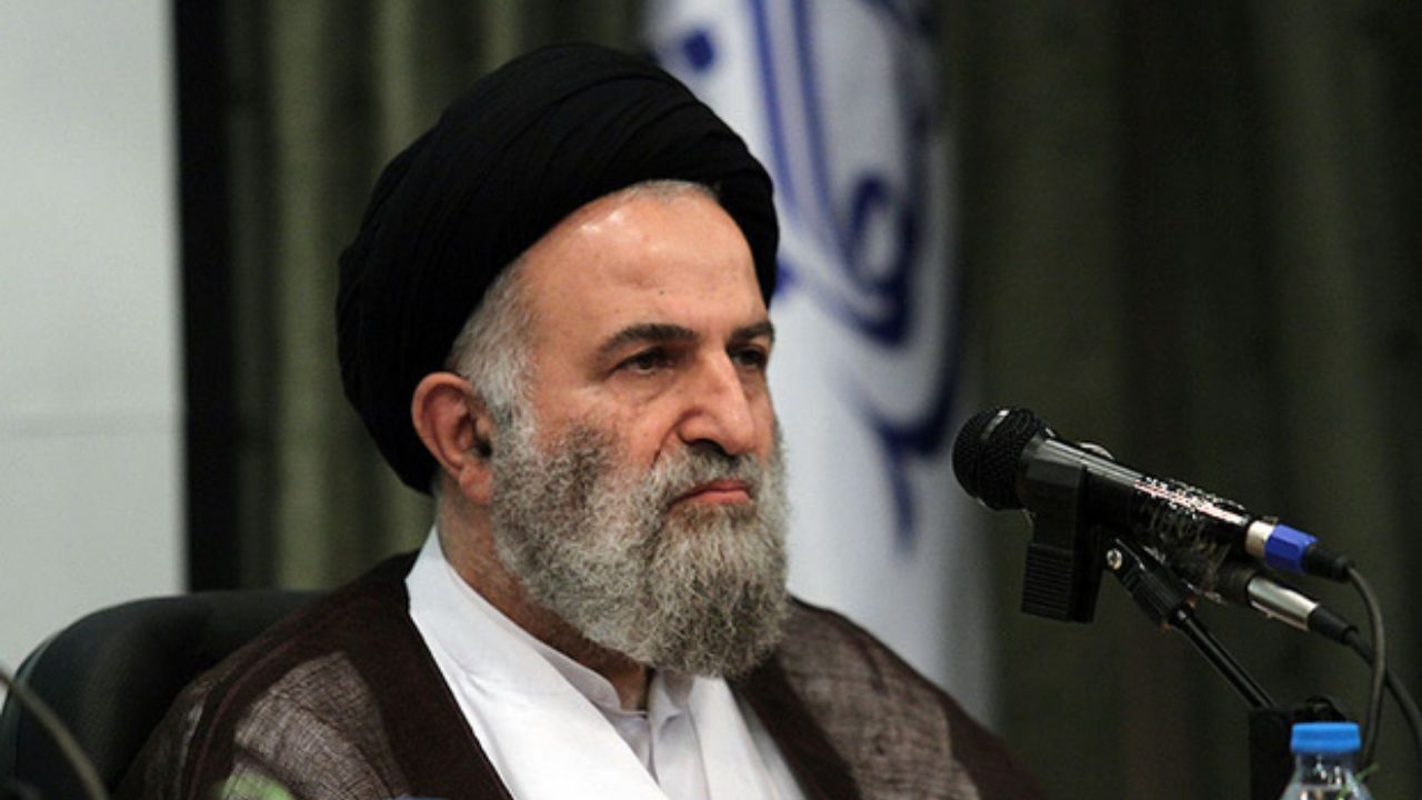 باید صلاحیت کسانی که شرایط لازم را برای کاندیداتوری دارند بدون توجه به وابستگی‌های جناحی‌شان تایید شود/ ملاک تنها باید شرایط ذکر شده در قانون باشد/ امیدوارم مسئولین در این زمینه عمدا مرتکب خطا نشوند