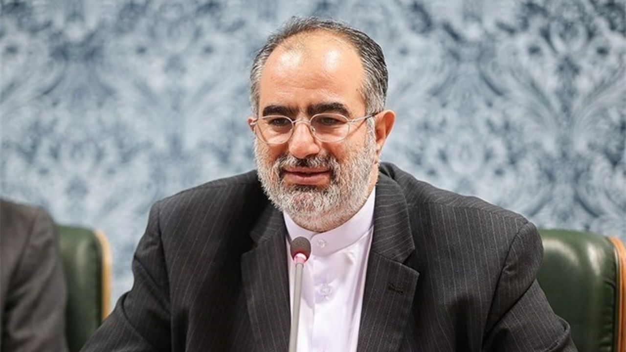 توضیحات «حسام‌الدین آشنا» درباره یک خبر