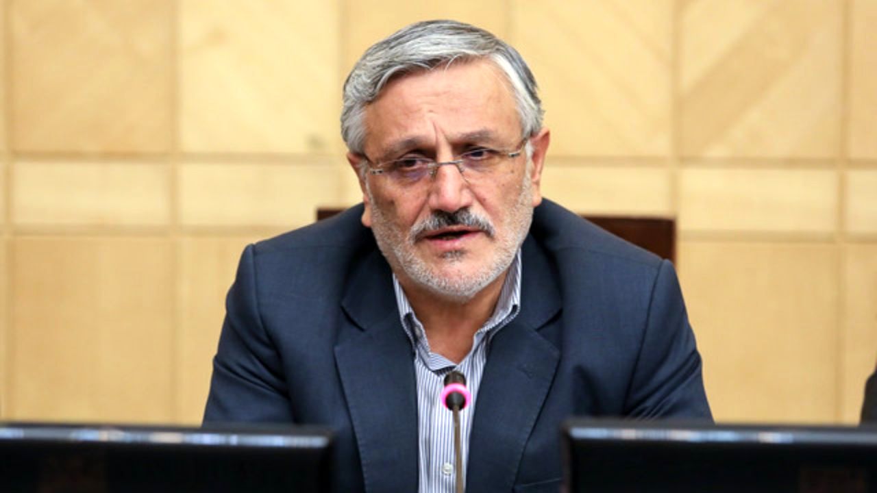 رد صلاحیت نمایندگان فعلی پارادوکسی را در افکار عمومی ایجاد کرده است