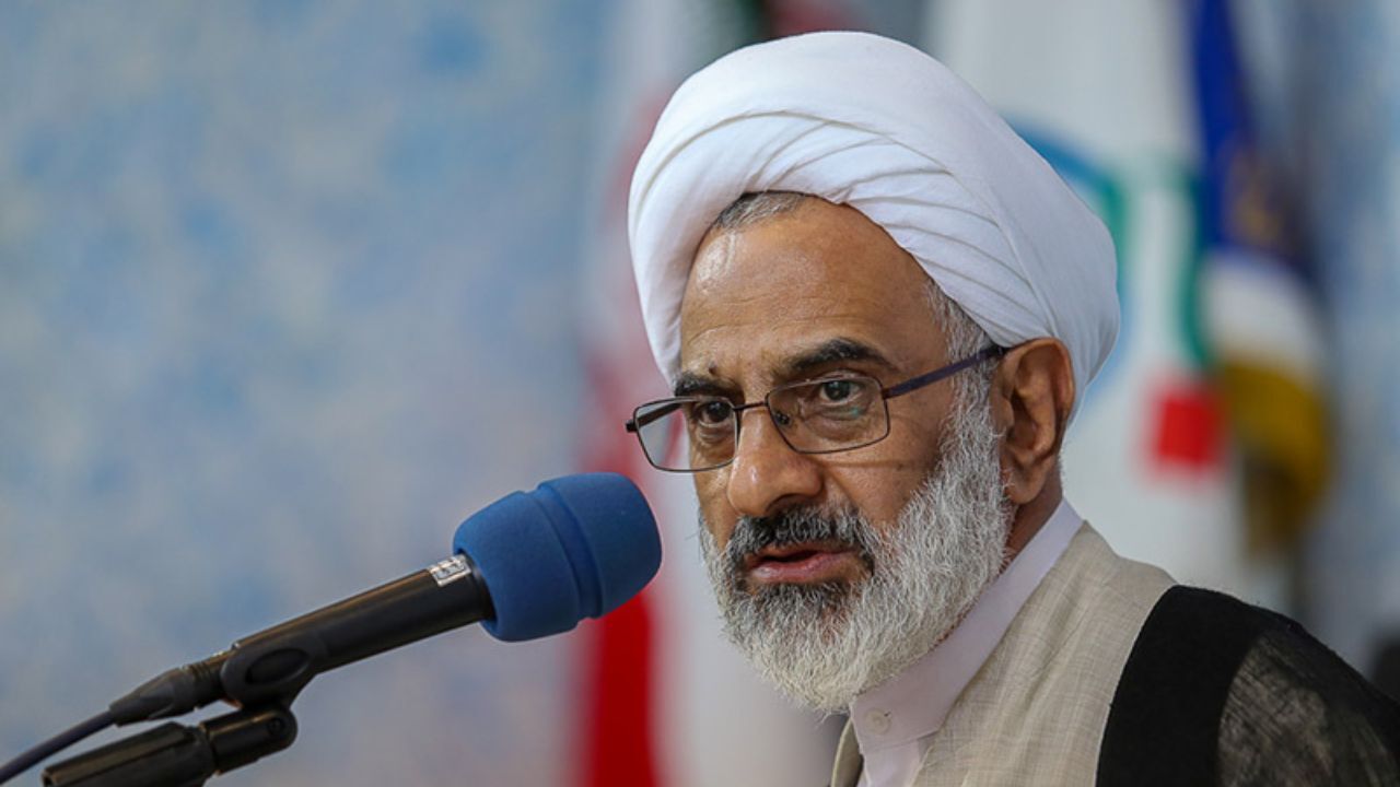 دانشجویان را فرزندان همین ملت می‌دانیم/ دلمان برای برخی رفتارهای‌شان می‌سوزد