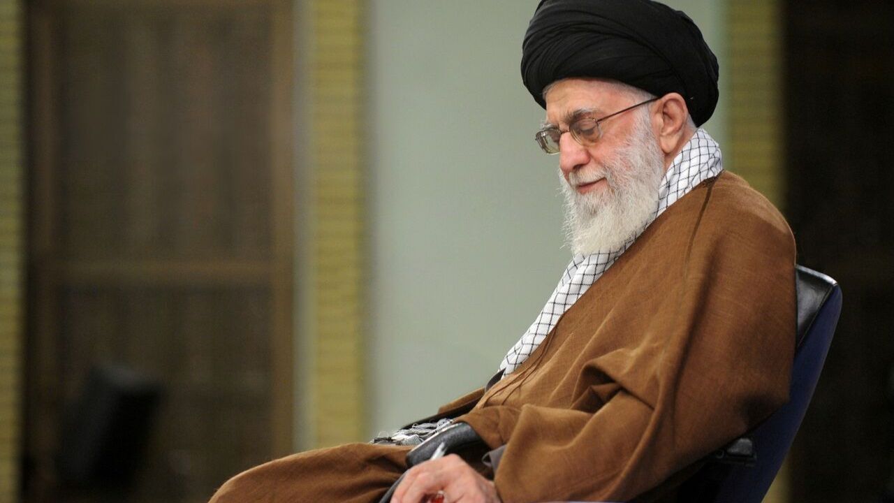 حوادث مهم روزهای اخیر نشانه‌ عظمت و اعتبار ایران اسلامی و ملت انقلابی آن است/ پدیده‌ای یکتا در جهان امروز سر بر آورده است/ گام دوم انقلاب اسلامی باید بتواند این پدیده را به کمال برساند