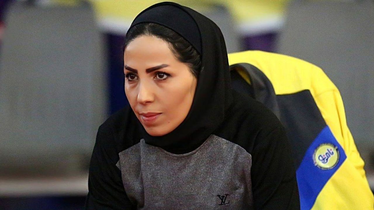 فوتسال زنان در حال حاضر برای فدراسیون فوتبال یک برند است/ در اردو متوجه شدیم بازی با روسیه لغو شده است/ پیدا کردن تیم جایگزین کار بسیار سختی است/ فدراسیون نمی‌تواند نسبت به تیمی که قهرمان آسیاست بی‌تفاوت باشد/ انتظار داریم بازی‌های دوستانه طبق برنامه‌ریزی