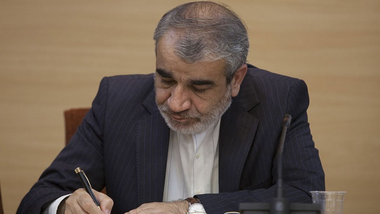 موانع اصلی مشارکت حداکثری در انتخابات/ «انتخابات تشریفاتی» اسم رمز دلسرد کردن مردم از انتخابات است/ انتخابات، ابزاری برای تأمین منافع ملی است/ کوتاهی دستگاه‌های مسئول از انجام وظایف قانونی انگیزه‌بخش نخواهد بود