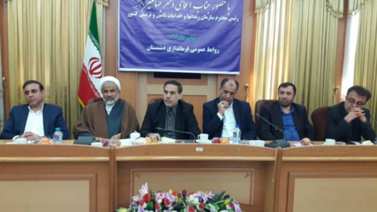 توسعه روند کاهش جمعیت کیفری در زندان های سراسر کشور