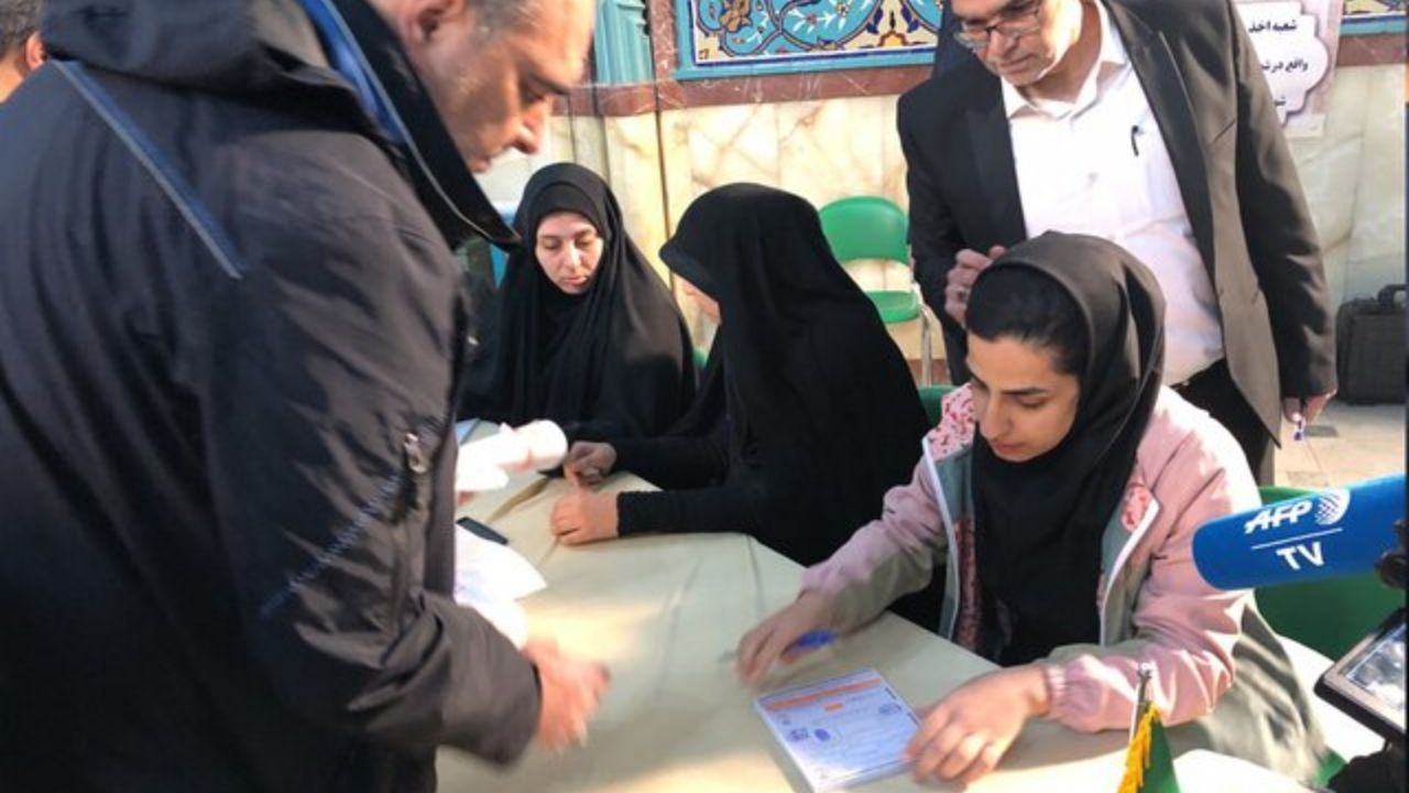 تذکر نسبت به هرگونه اقدام شائبه‌انگیز در جهت توقف انتخابات