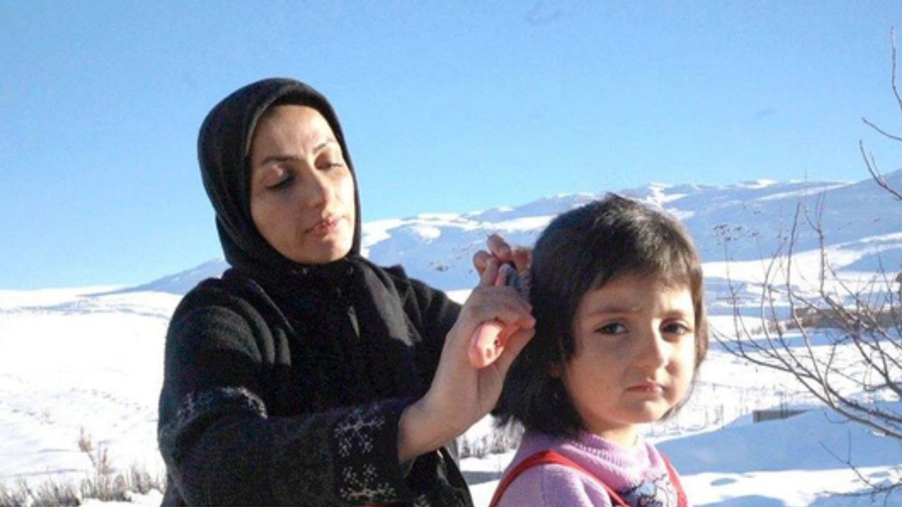 مستند داستانی «پا به ماه» کلید خورد