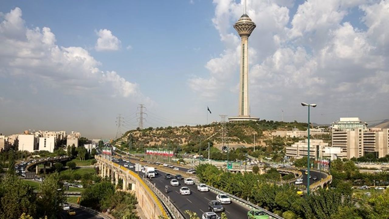 برج میلاد تعطیل شد
