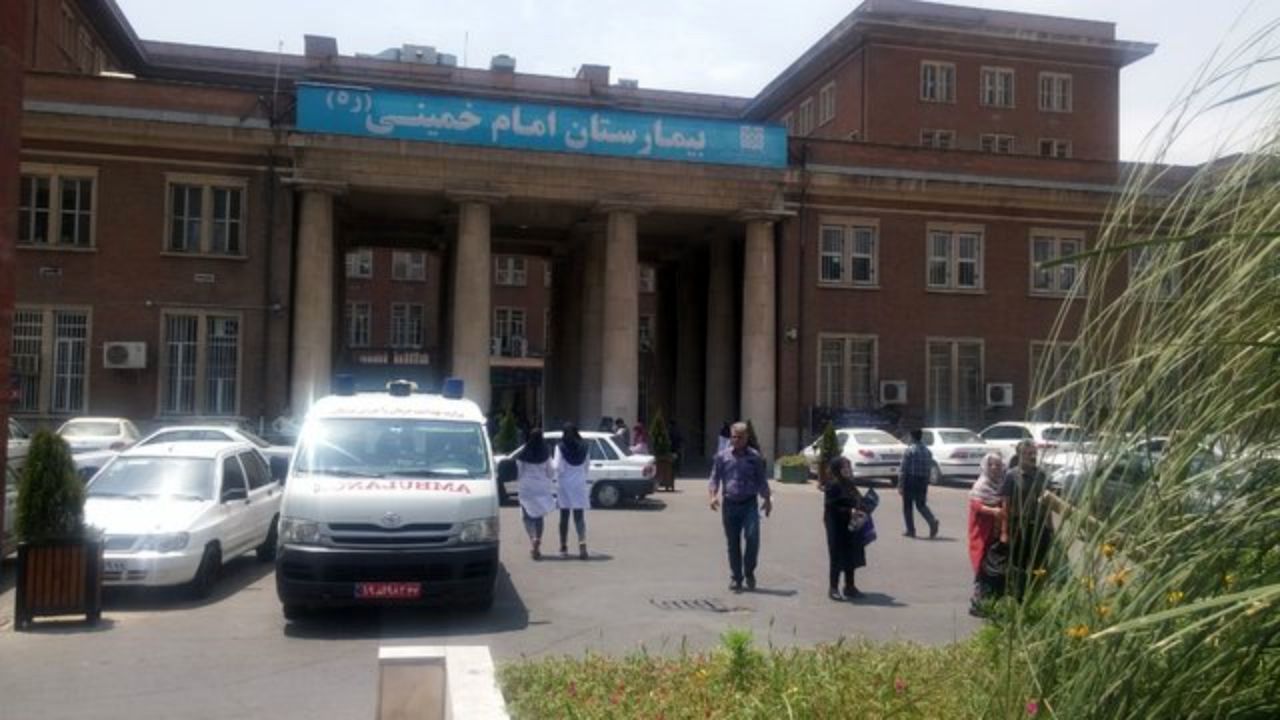 مردم از تجمع غیرضروری در مراکز درمانی خودداری کنند
