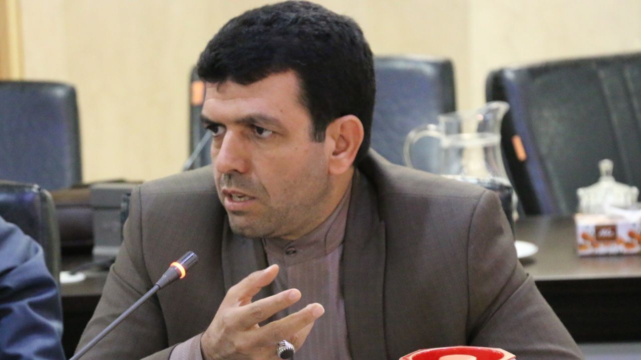 با توجه به شیوع کرونا، دولت از تولیدکنندگان حمایت کند
