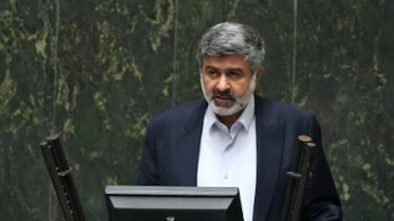 اعلام علنی ابتلای مسئولان به کرونا پیام خوبی به جامعه نمی‌دهد