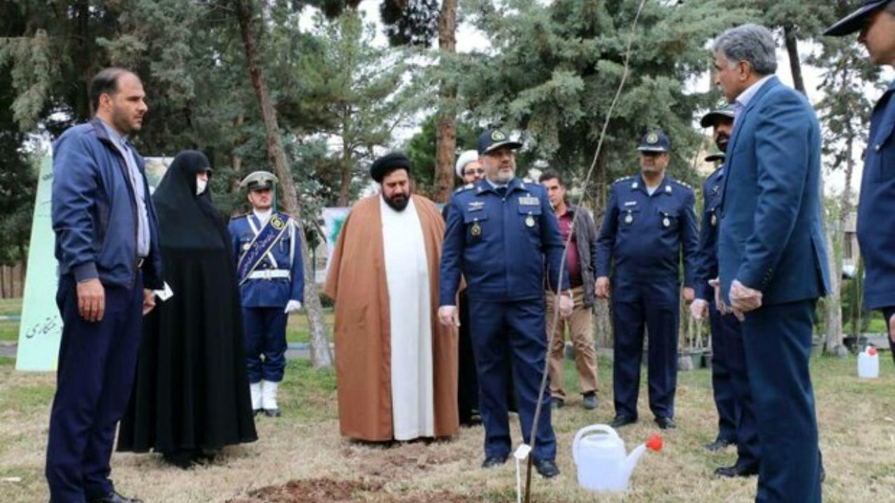 نوسازی پادگان‌ها و فضای سبز همیشه مورد تاکید رهبر انقلاب است