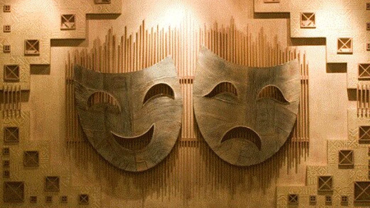 کرونا، باعث مرگ تماشاخانه‌های خصوصی خواهد شد؟