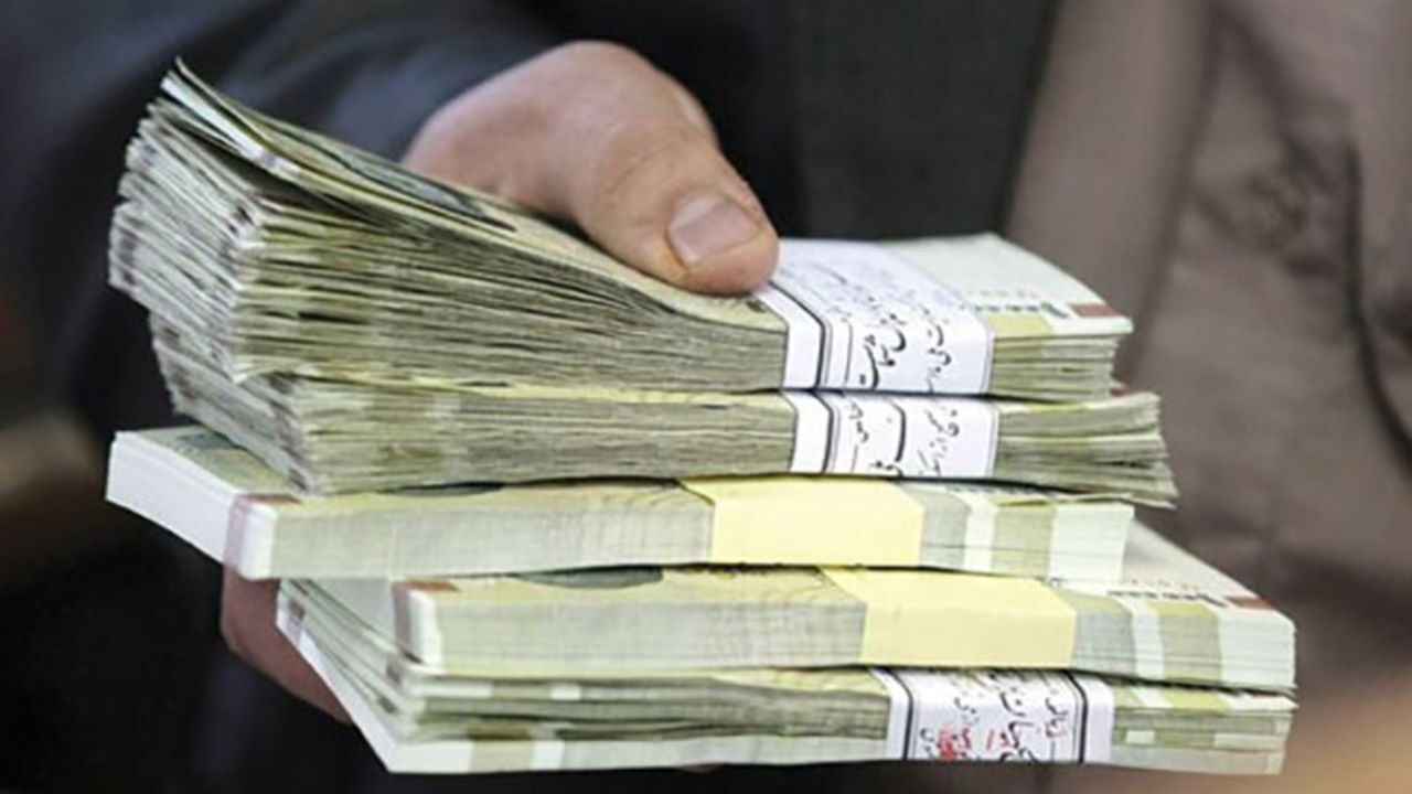 تبعیض  بین حقوق‌بگیران دولتی و خصوصی در سال 99/ آیا حداقل حقوق کارگران 3میلیون تومان می‌شود؟