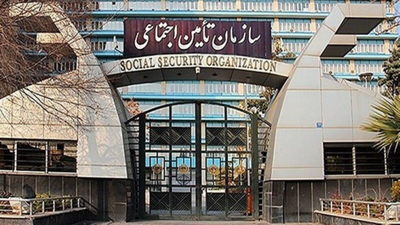کرونا ساختار بیمار اقتصادی ایران را عیان کرد/ چه سرنوشتی در انتظار صندوق‌های بازنشستگی است؟/ 70 درصد از کسب‌و‌کارها تعطیل شدند و تغییر کاربری دادند