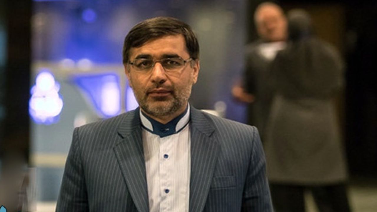 مقابله با کرونا به پشتیبانی قوی همه دستگاه‌های نظامی و دولتی نیاز دارد