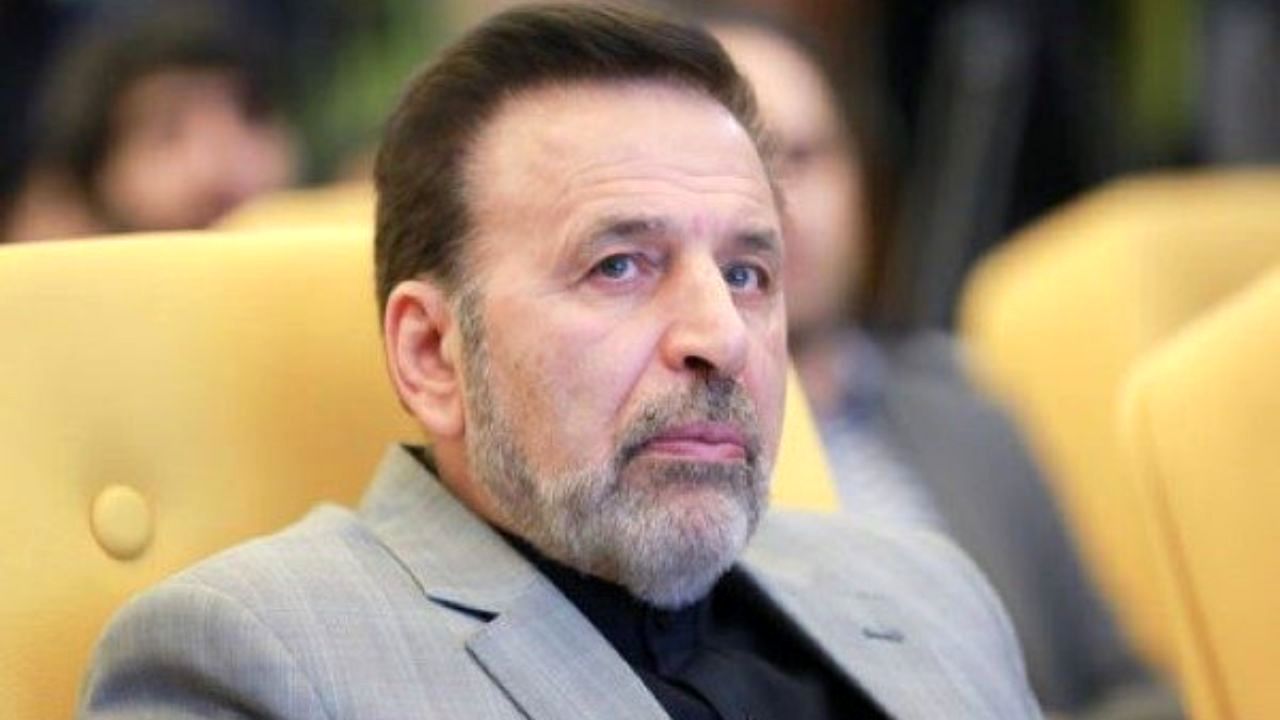 پاسخ صریح واعظی به انتقادات از عملکرد دولت در اجرای محدودیت‌های ضدکرونایی/برخی حضرات می‌گفتند اعلام کرونا در قم پروژه سیاسی است