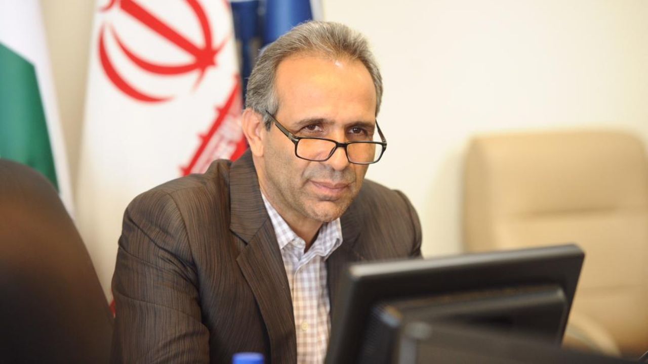 شرکت های تابعه صدر تامین با تمان قوا در خصوص مقابله با ویروس کرونا فعالیت کنند