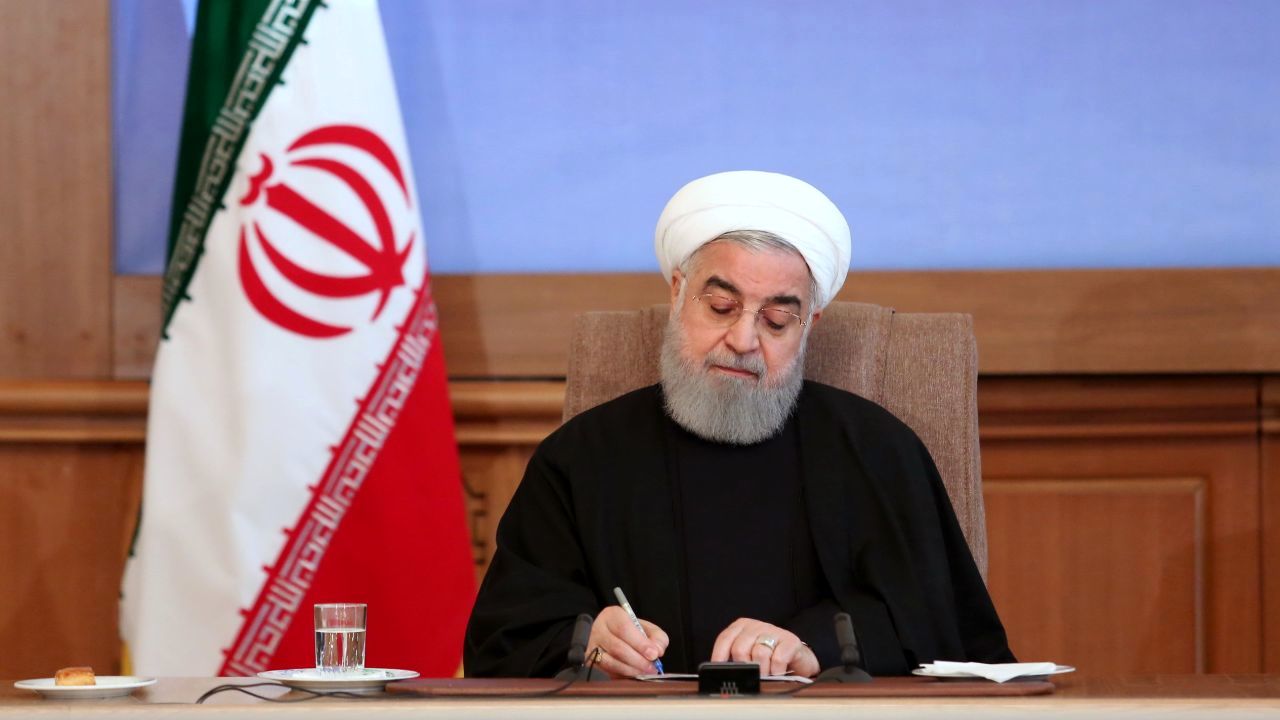 دستور رئیس‌جمهور به وزیر کشاورزی در پی گزارش از بین بردن جوجه‌های یک روزه