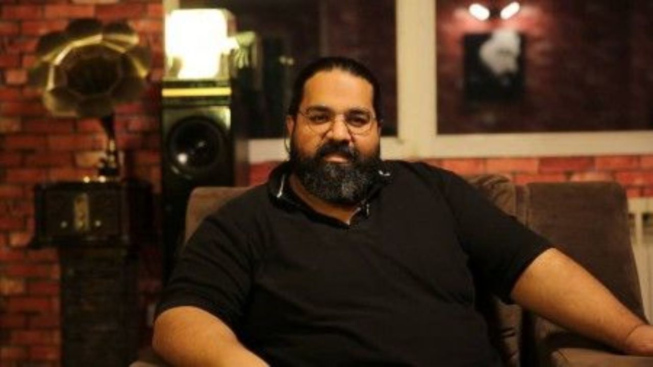 رضا صادقی خواننده تیتراژ ابتدایی «دعوت» شد