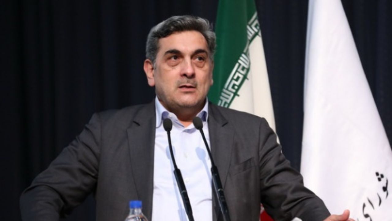 تشکر حناچی از ماسک زدن تهرانی‌ها در وسایل حمل و نقل عمومی