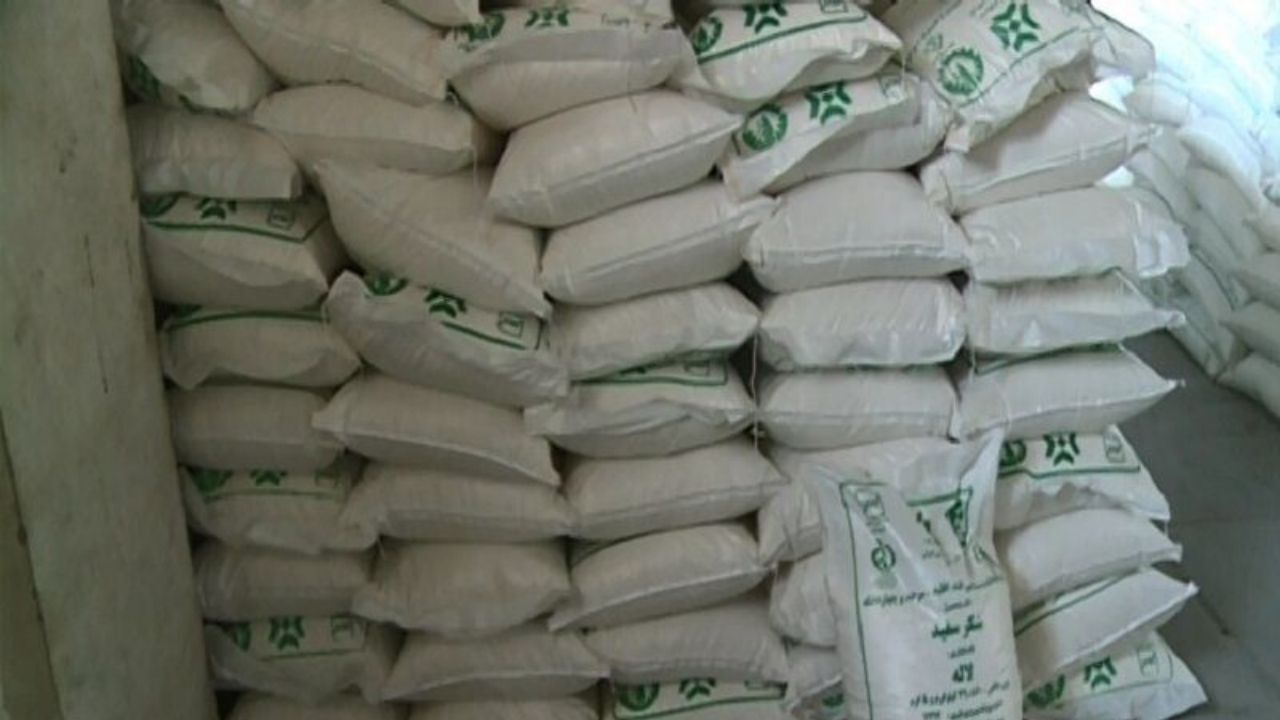 چه دستی پشت پرده واردات شکر است؟