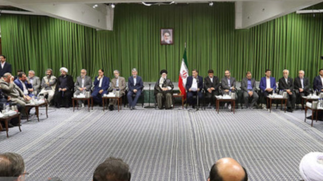 دیدار شاعران با رهبر انقلاب لغو شد