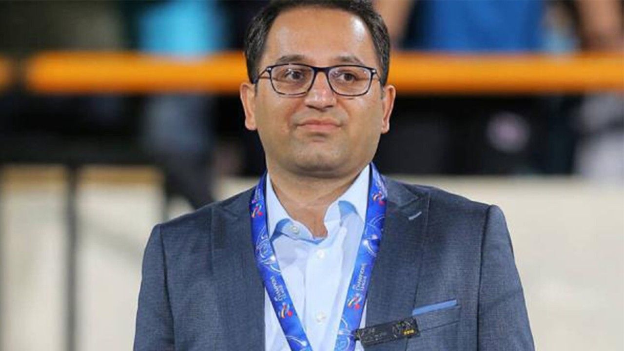 اسکوچیچ در هماهنگی کامل با دبیرکل فدراسیون فوتبال برنامه‌های مربوطه را پیش می‌برد