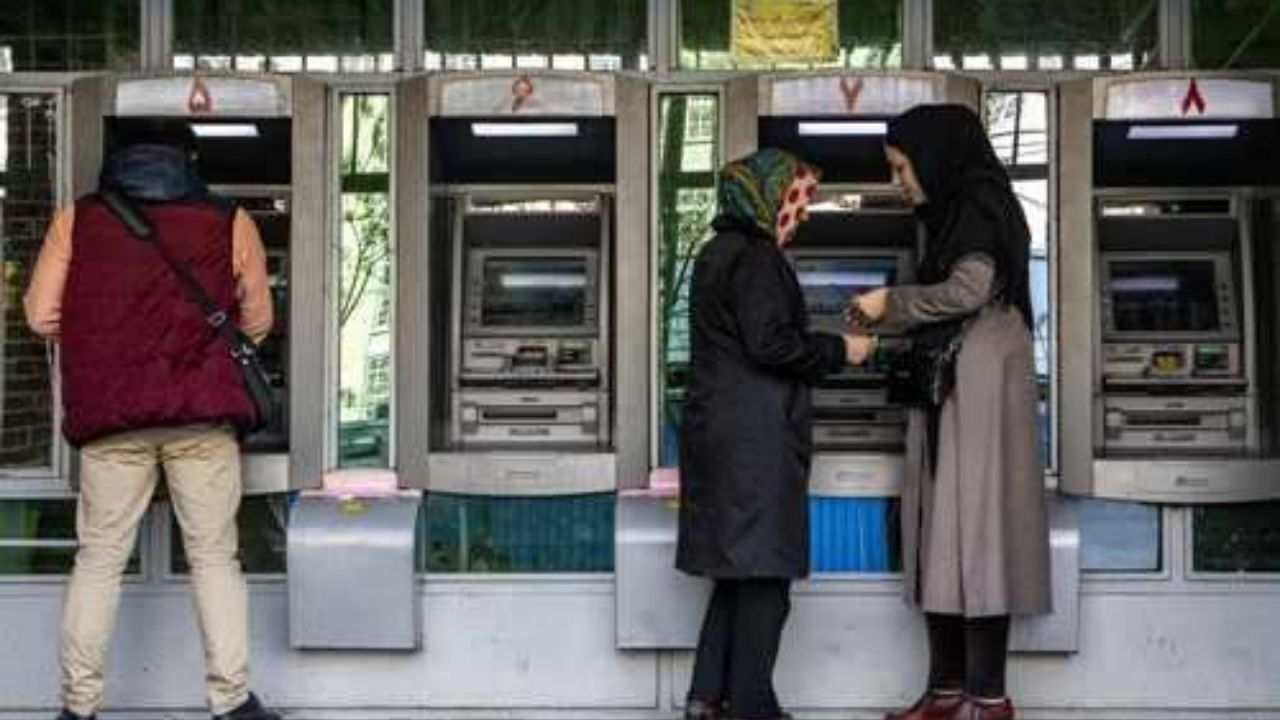 56 هزار و 616 دستگاه خودپرداز در شبکه بانکی فعالیت می‌کنند