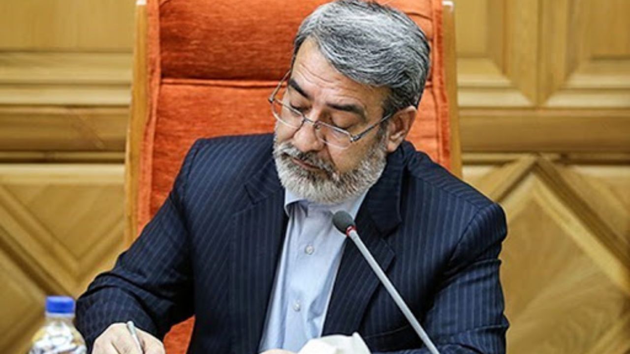 اعضای شوراها برای بهبود زندگی مردم تلاش کنند