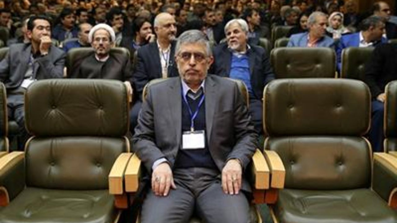 کارگزاران ابزار جراحی بزرگ در اصلاحات را ندارد/ کارگزاران حرف‌های جدیدی می‌زند که سنتی‌های اصلاح‌طلب خوششان نمی‌آید