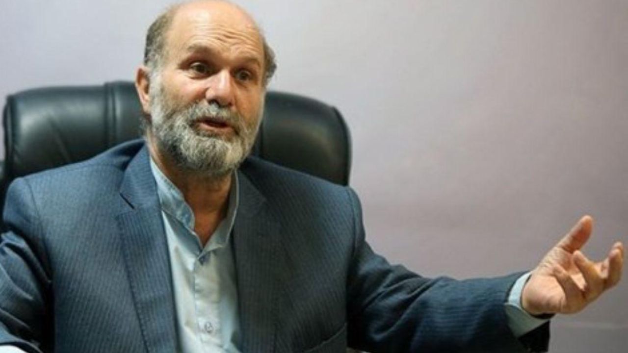 با هر کسی که شائبه فساد دارد، باید برخورد شود
